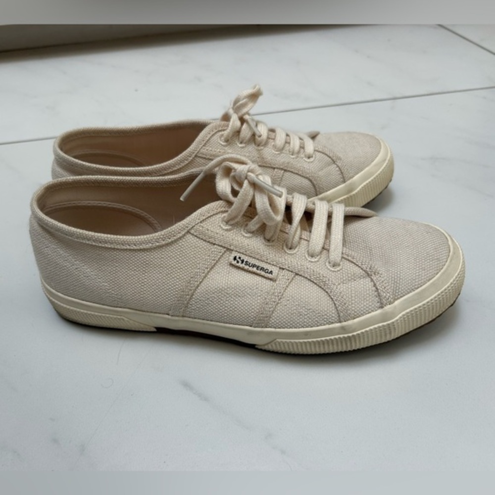 Superga Canvas Sneakers in Cream - Sz 40 EU